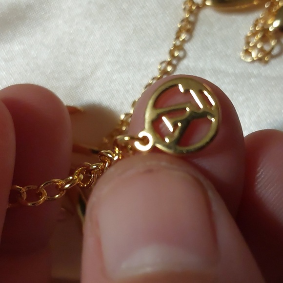 Louis Vuitton Pink and Gold Bracelet - Picture 6 of 7